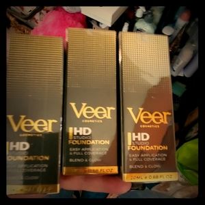 Vere high defination foundation   Blended and glow
